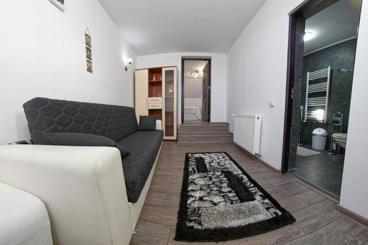 Apartmán Casa Mariana Sadova  Exteriér fotografie