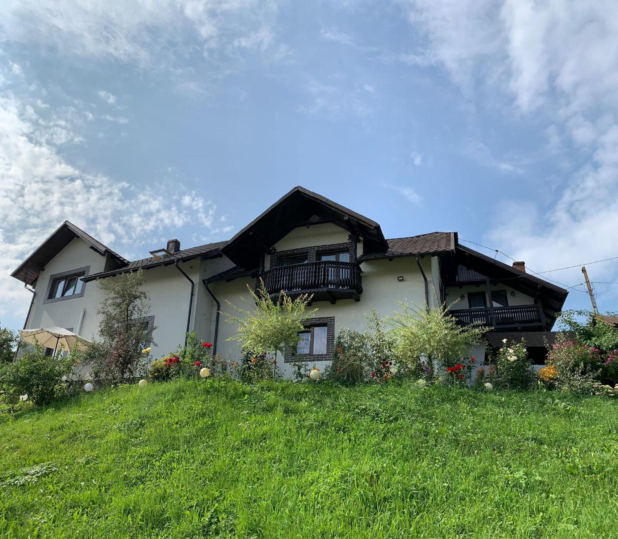 Apartmán Casa Mariana Sadova  Exteriér fotografie